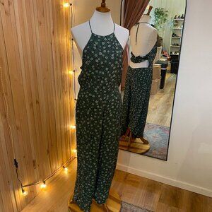 NWT Gillia Green Floral Jumpsuit Size M